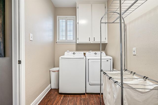 2536 22nd Avenue N, Texas City, TX 77590
