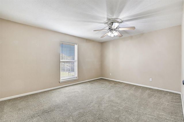 2536 22nd Avenue N, Texas City, TX 77590