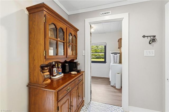 5370 Macy Grove Road, Kernersville, NC 27284