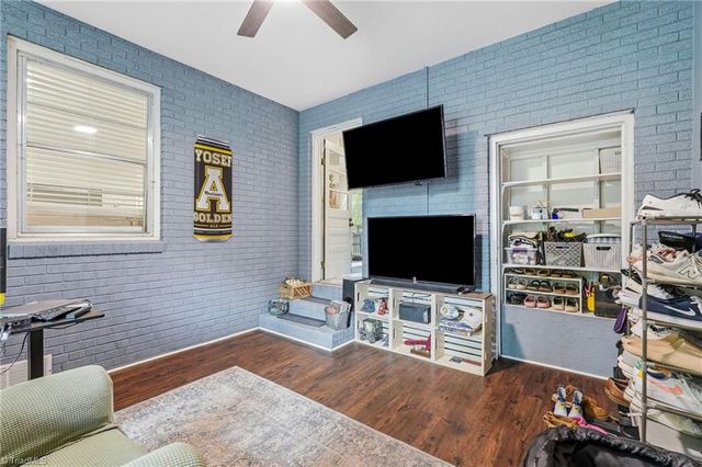 5370 Macy Grove Road, Kernersville, NC 27284