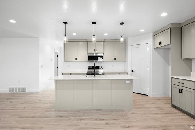 530 N 230 E, Fillmore, UT 84631