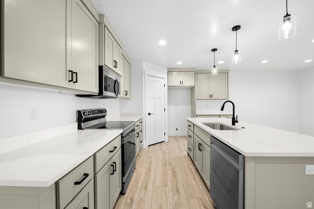 530 N 230 E, Fillmore, UT 84631