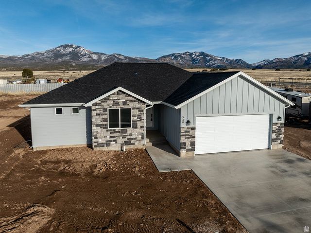 530 N 230 E, Fillmore, UT 84631