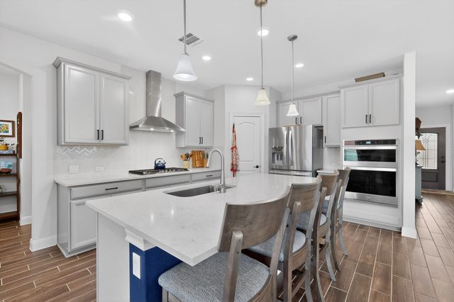 534 Grace Lilly DR, Buda, TX 78610