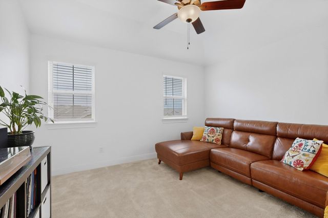 534 Grace Lilly DR, Buda, TX 78610