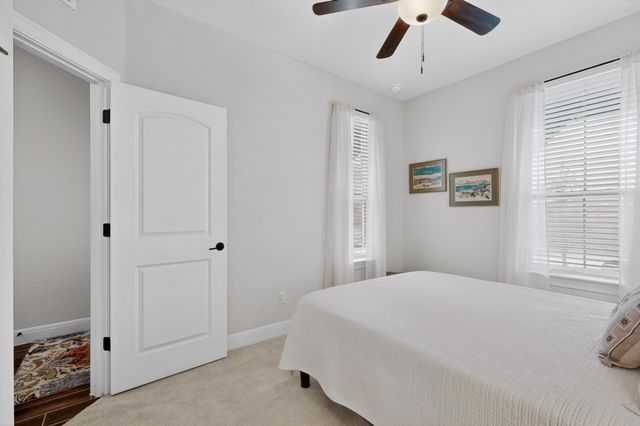 534 Grace Lilly DR, Buda, TX 78610