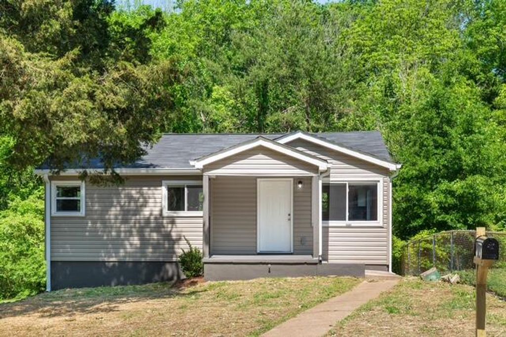 5507 Central Avenue, Chattanooga, TN 37410