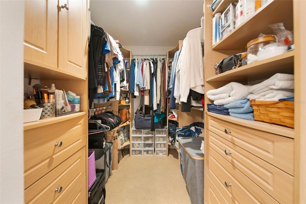 Image 14 of property listing at 2421 JENNIFER HOPE BOULEVARD, Longwood, FL 32779