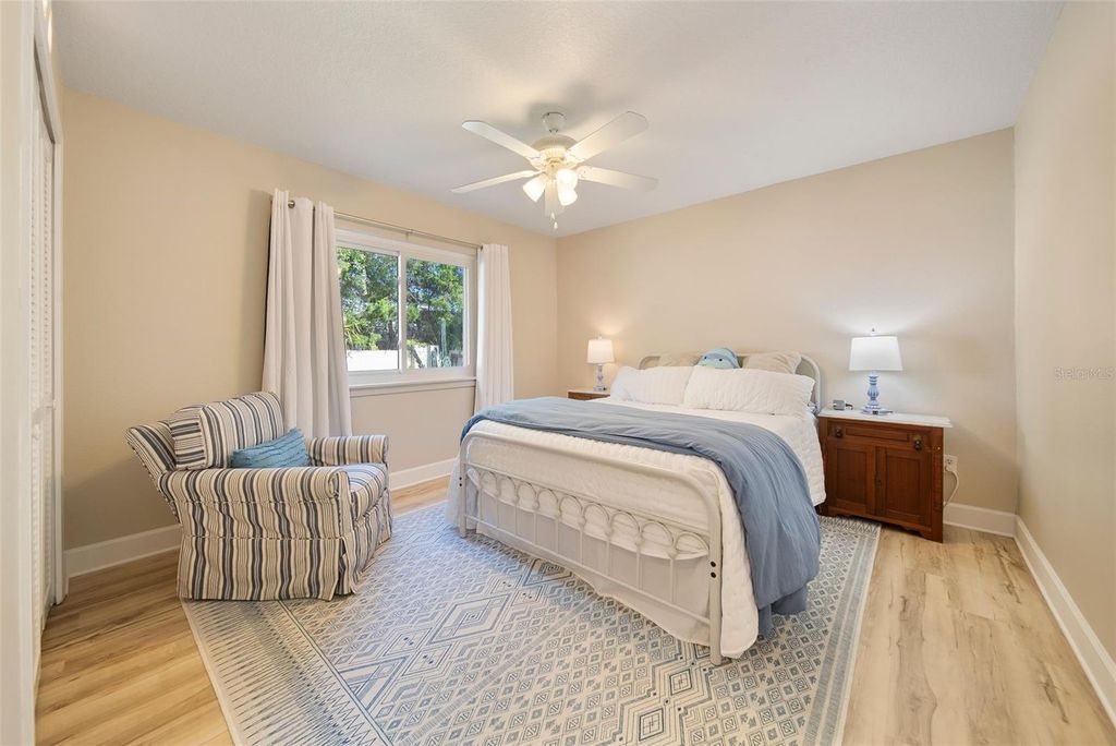 Image 25 of property listing at 2421 JENNIFER HOPE BOULEVARD, Longwood, FL 32779