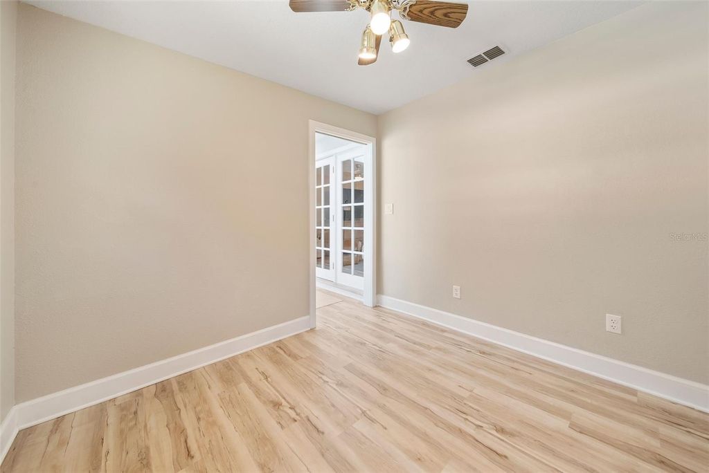 Image 28 of property listing at 2421 JENNIFER HOPE BOULEVARD, Longwood, FL 32779