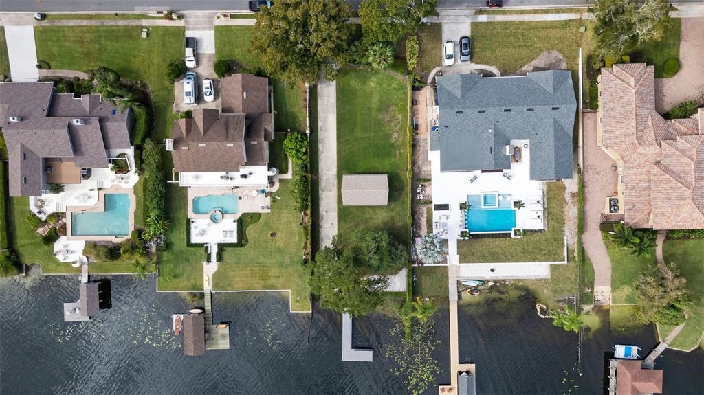 Image 44 of property listing at 2421 JENNIFER HOPE BOULEVARD, Longwood, FL 32779