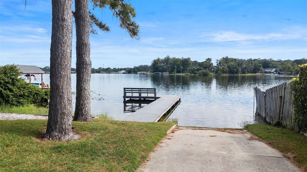 Image 47 of property listing at 2421 JENNIFER HOPE BOULEVARD, Longwood, FL 32779