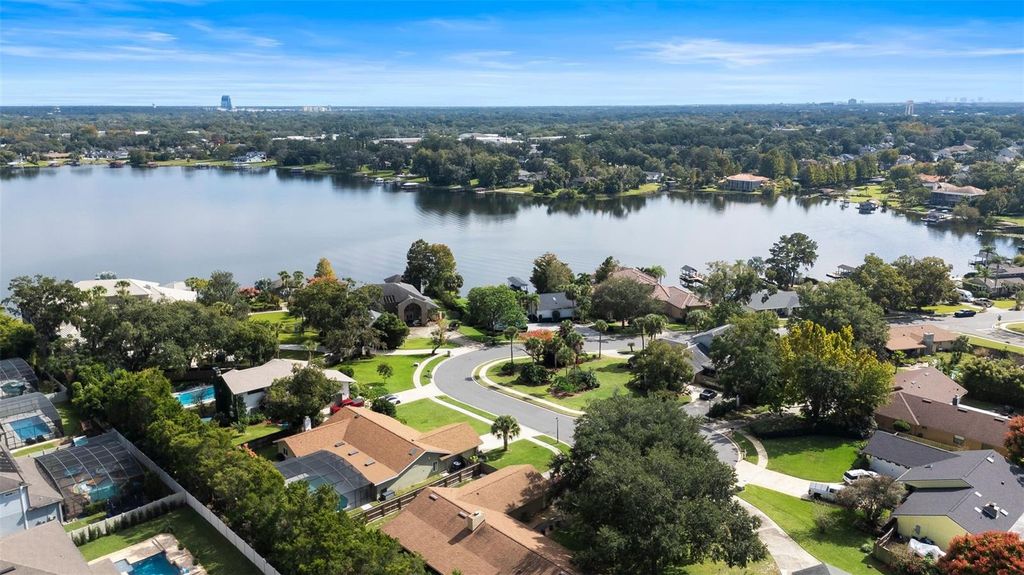 Image 48 of property listing at 2421 JENNIFER HOPE BOULEVARD, Longwood, FL 32779