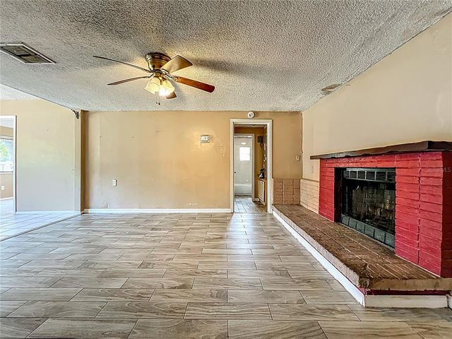 1336 ORANGE STREET, Apopka, FL 32703