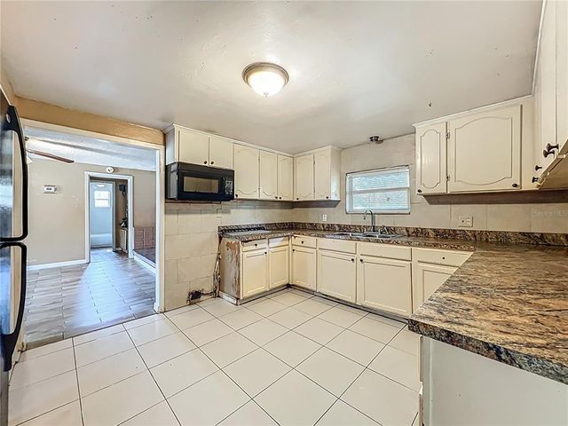 1336 ORANGE STREET, Apopka, FL 32703