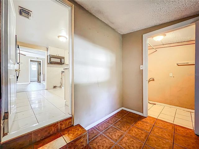 1336 ORANGE STREET, Apopka, FL 32703