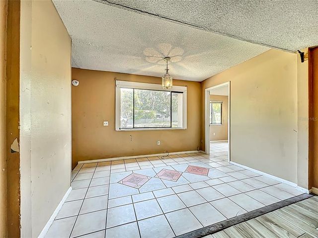 1336 ORANGE STREET, Apopka, FL 32703