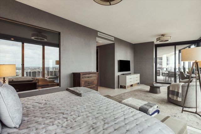 18555 Collins Avenue 3303, Sunny Isles Beach, FL 33160