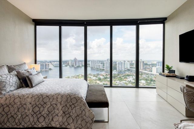 18555 Collins Avenue 3303, Sunny Isles Beach, FL 33160