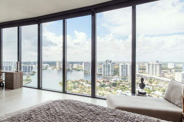 18555 Collins Avenue 3303, Sunny Isles Beach, FL 33160