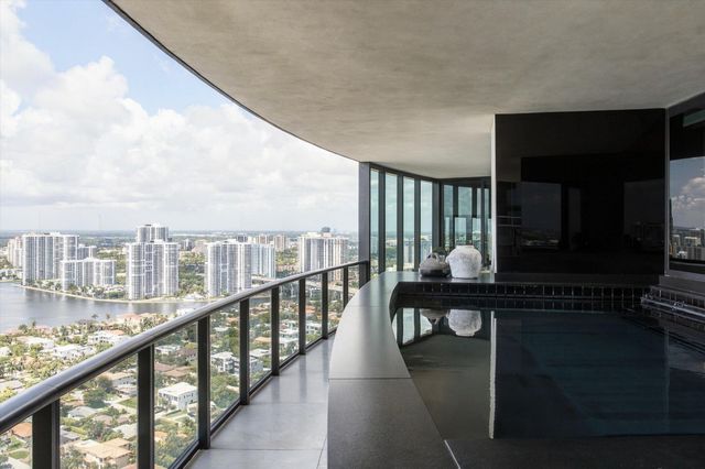 18555 Collins Avenue 3303, Sunny Isles Beach, FL 33160