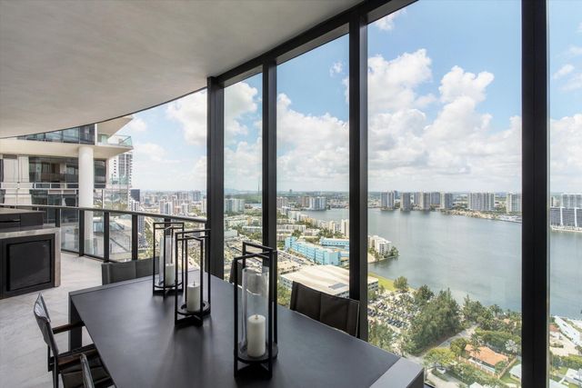 18555 Collins Avenue 3303, Sunny Isles Beach, FL 33160