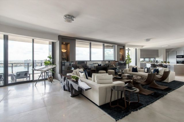 18555 Collins Avenue 3303, Sunny Isles Beach, FL 33160