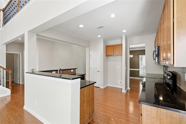 7719 Copper Kettle Way, Flowery Branch, GA 30542