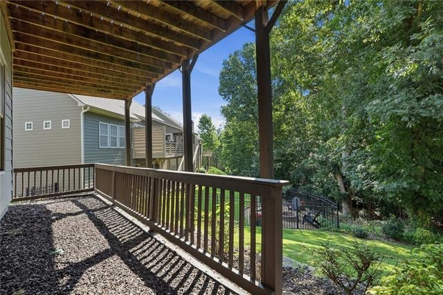 7719 Copper Kettle Way, Flowery Branch, GA 30542