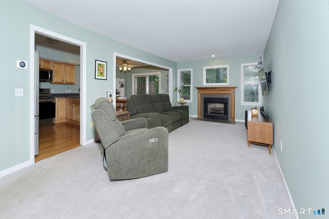 40 Cheyenne Court 40, Marlborough, CT 06447