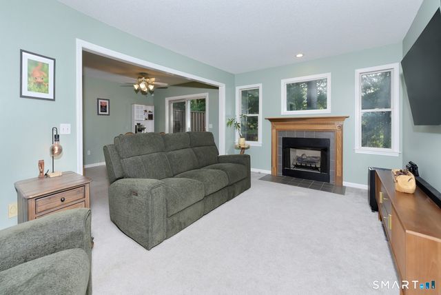 40 Cheyenne Court 40, Marlborough, CT 06447