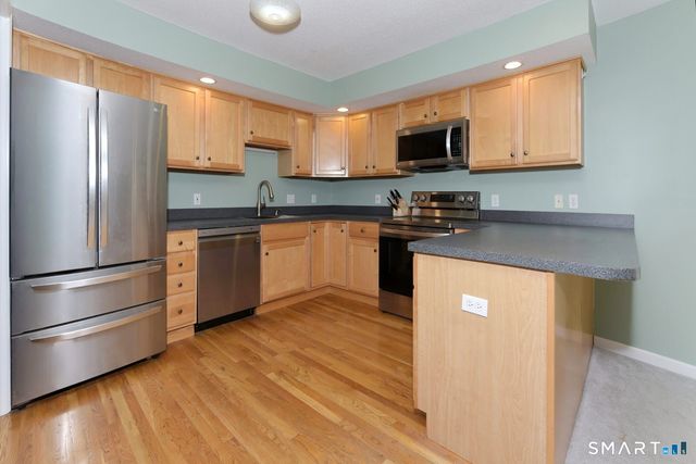 40 Cheyenne Court 40, Marlborough, CT 06447