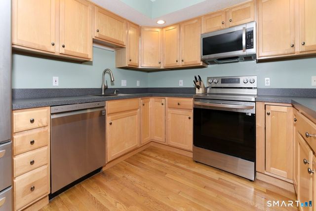 40 Cheyenne Court 40, Marlborough, CT 06447