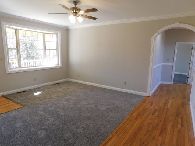 1305 Maretburg Cemetery Road, Mt Vernon, KY 40456