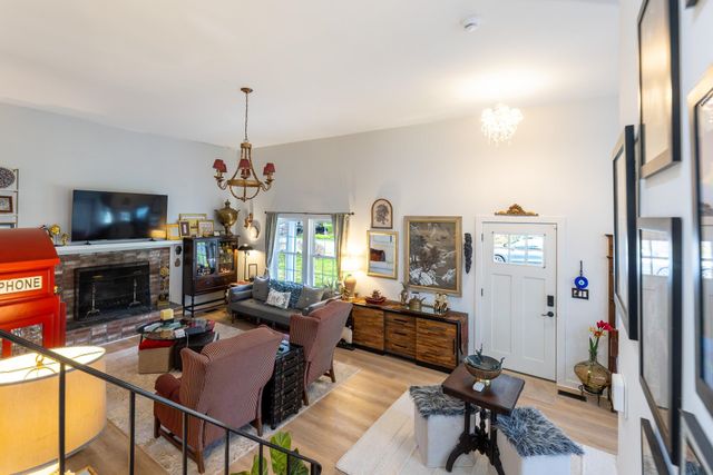 12 Dresden Road, Hanover, NH 03755