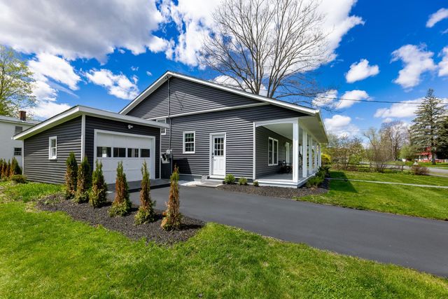 12 Dresden Road, Hanover, NH 03755