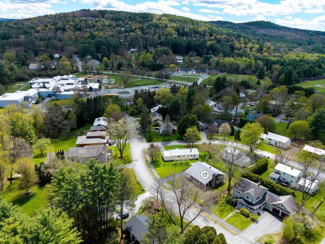 12 Dresden Road, Hanover, NH 03755