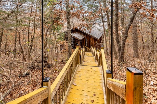 157 County Road 210, Eureka Springs, AR 72632