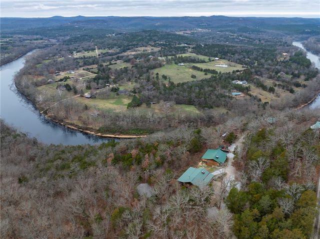 157 County Road 210, Eureka Springs, AR 72632