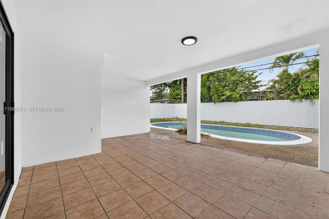 7311 Fairway Blvd, Miramar, FL 33023