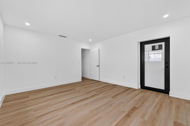 7311 Fairway Blvd, Miramar, FL 33023