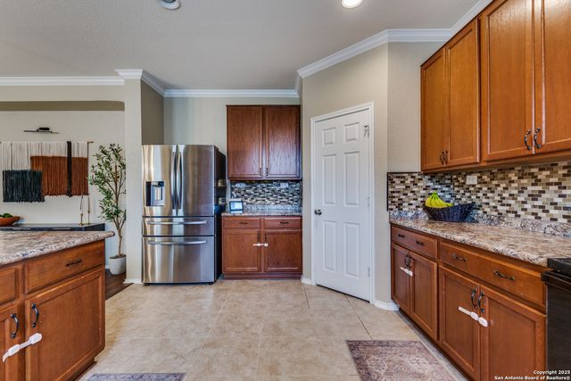 1247 Lake Pt, San Antonio, TX 78245