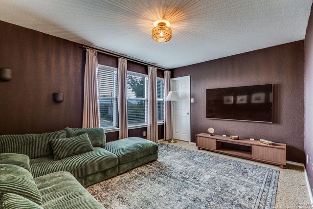 1247 Lake Pt, San Antonio, TX 78245