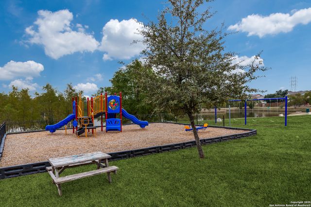 1247 Lake Pt, San Antonio, TX 78245