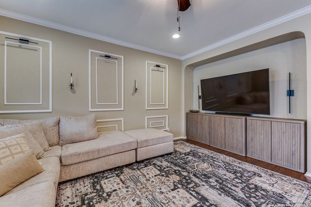 1247 Lake Pt, San Antonio, TX 78245