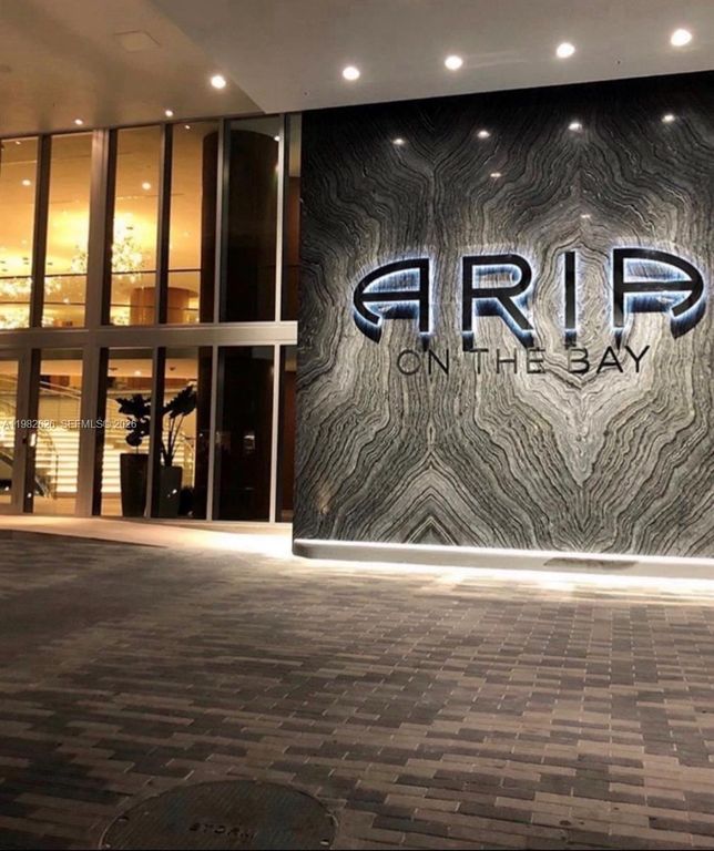 488 NE 18TH 2703, Miami, FL 33132