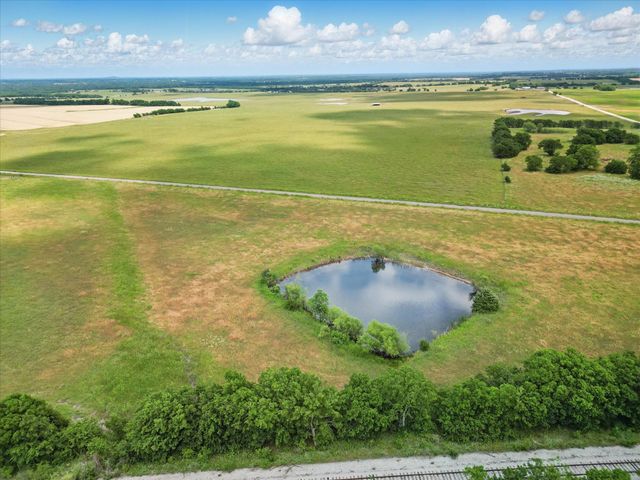 6482 County Road 1050, Celeste, TX 75423