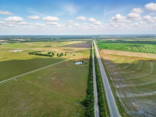 6482 County Road 1050, Celeste, TX 75423