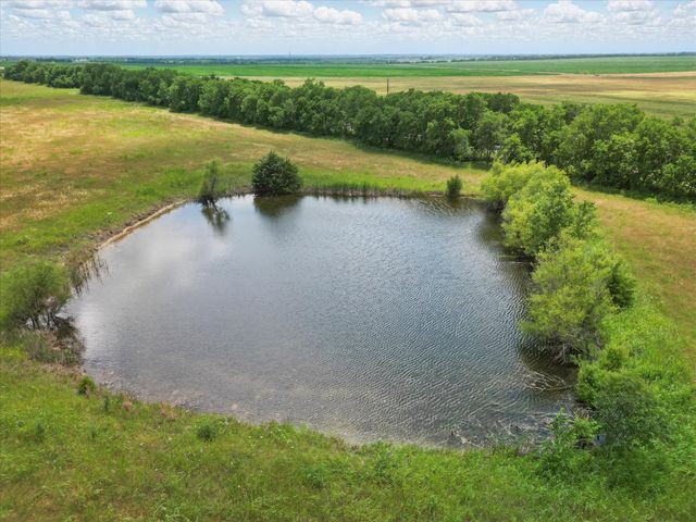6482 County Road 1050, Celeste, TX 75423