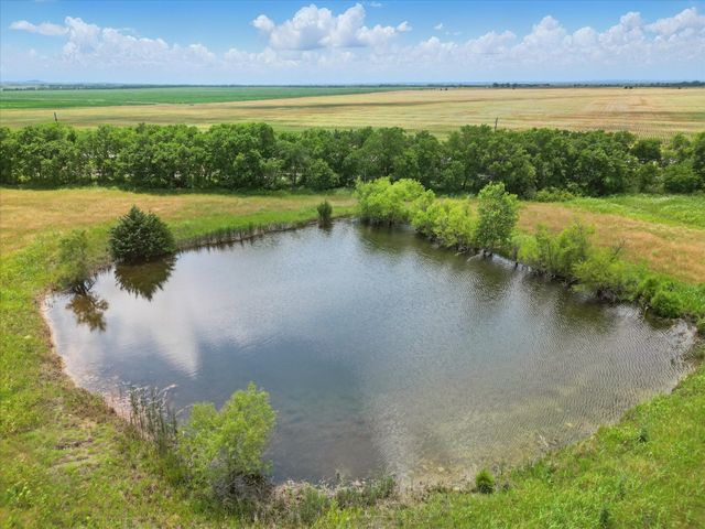 6482 County Road 1050, Celeste, TX 75423